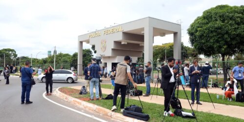 8/01: lembre como a imprensa estrangeira repercutiu condenações do STF