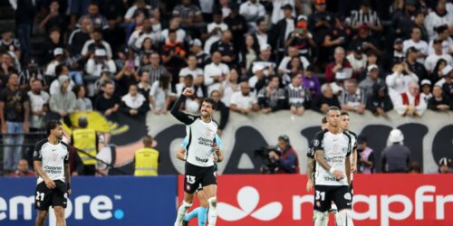 Corinthians derrota Santa Fe e segue 100% na Copa Libertadores