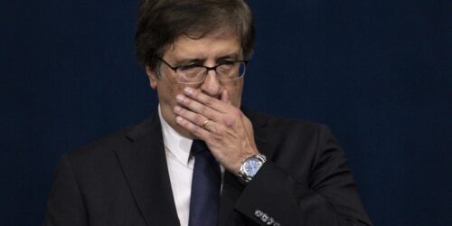 Gonet diz que não vê falta grave no caso da arma de Bolsonaro 