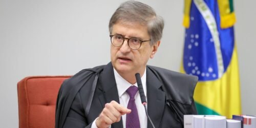 PGR não vê abuso de André Mendonça em investigação contra Moraes