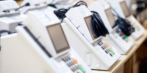 Estado de SP começa a preparar mais de 114 mil urnas para o 2º turno