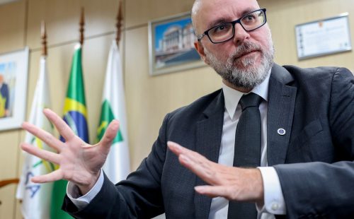 Anvisa quer reduzir fila de análises e priorizar inovações nacionais