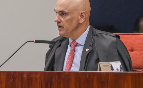 Alexandre de Moraes nega ter viajado em aviões de Vorcaro