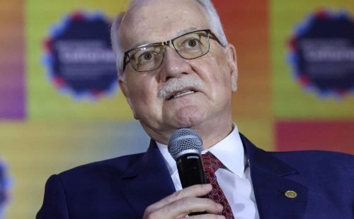Fachin terá reunião com PF sobre citações a ministros no caso Master