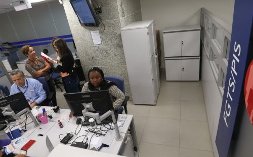 Pis/Pasep para quem nasceu em julho e agosto é pago nesta segunda