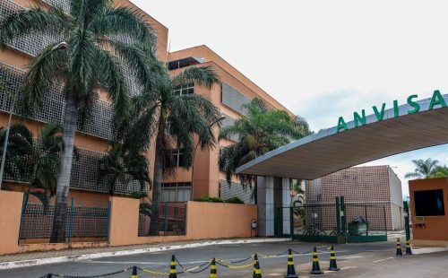 Anvisa manda apreender medicamento falsificado para câncer de mama