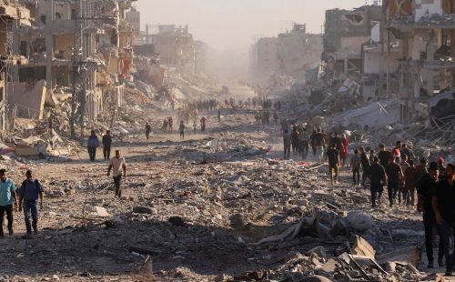 Ataque israelense mata quatro pessoas em Gaza, dizem equipes médicas