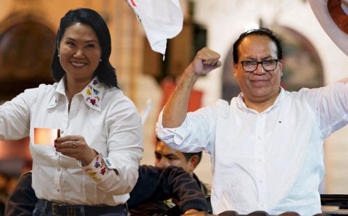Eleições Peru: Fujimori vira sobre Sánchez com diferença de 561 votos