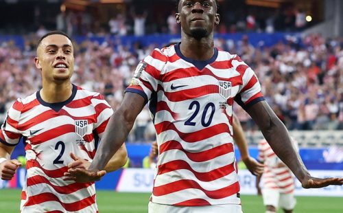 Herói na estreia dos EUA na Copa, Balogun nasceu no país por acaso