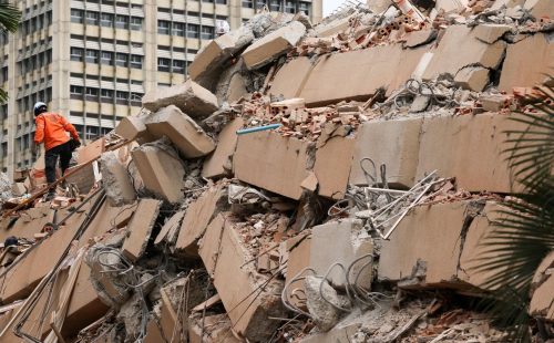 Brasil envia nesta sexta missão humanitária à Venezuela, anuncia Lula