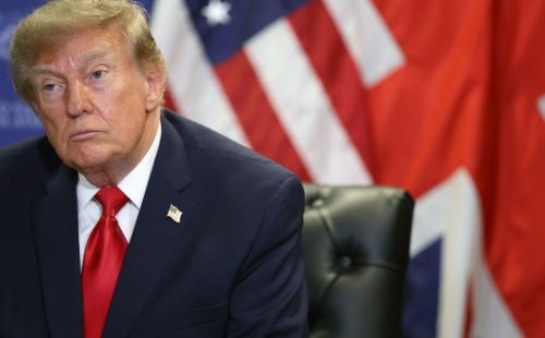 Trump diz acompanhar de perto eleição brasileira e não declarar apoio