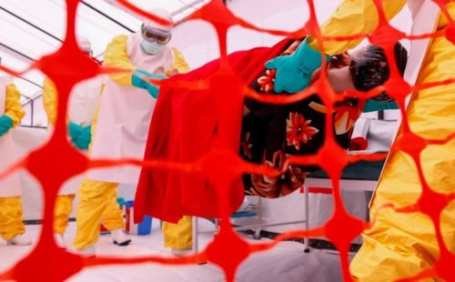 Quênia confirma primeiro caso de ebola; homem morreu após tratamento
