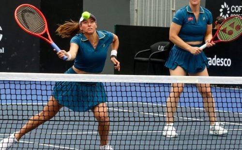 Naná e Victória caem, mas Luisa Stefani vai às semifinais do SP Open