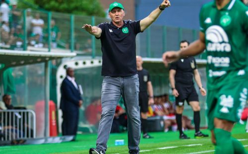 Chapecoense anuncia demissão do técnico Gilmar Dal Pozzo