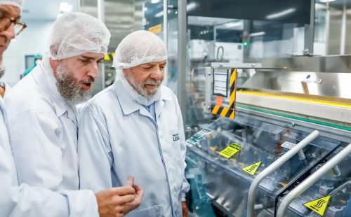 Lula diz que Estado deve garantir acesso a medicamentos