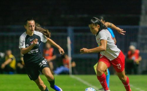 Corinthians goleia Bragantino e assume liderança do BR Feminino