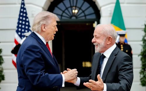 "Ninguém respeita lambe-botas", diz Lula sobre reunião com Trump