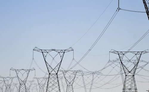 Distribuidoras se preparam para garantir energia no dia da eleição