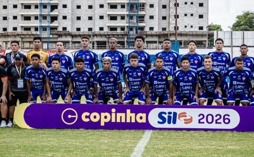 Ônibus do Águia de Marabá Sub-20 colide e preparador físico morre