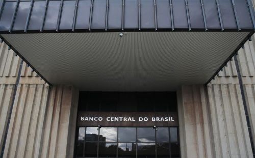 TCU aprova contas do BC de 2025 após desvincular processo do Master