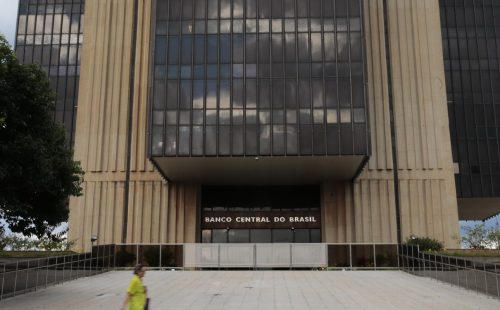 Mercado financeiro projeta PIB de 2,16% em 2025