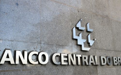 Contas públicas têm déficit de R$ 33,7 bilhões em maio