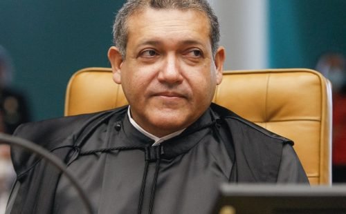 Nunes Marques suspende novos posts e seguidores no Exército do Lula 