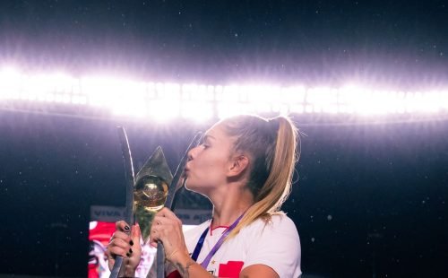Campeã do Brasileirão, Carol Gil é convocada para amistosos da seleção