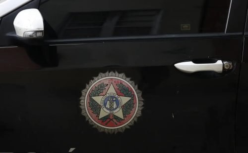 Polícia investiga ligação de policiais com facção criminosa