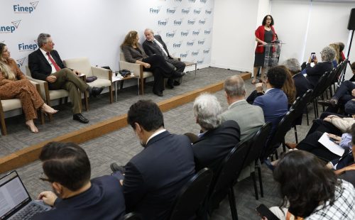 Programa destina R$ 360 milhões a pequenas empresas inovadoras