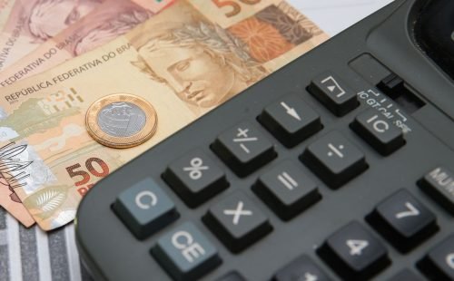 Prazo para empresas optarem por Simples é prorrogado para outubro