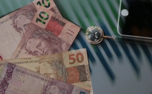 Ata do Copom atribui corte da Selic à desaceleração da economia