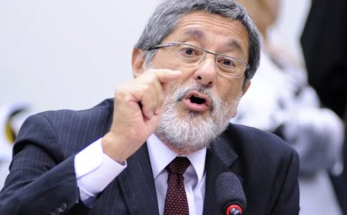 Guerra expõe risco energético do Brasil, diz ex-chefe da Petrobras