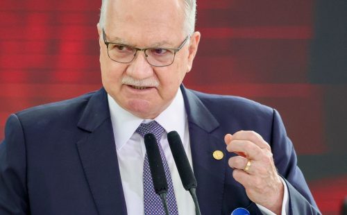 Encerramento de inquérito das fake news está em pauta, diz Fachin