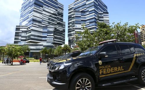 PF mira empresário suspeito de intimidar jornalistas no caso Master