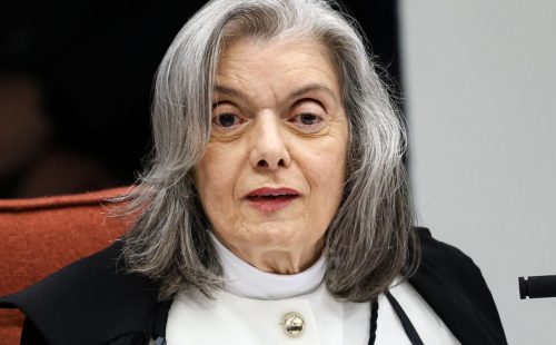 Todos sabem minha posição sobre mulheres no STF, diz Cármen Lúcia