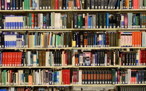 MEC disponibiliza aplicativo gratuito com oito mil livros