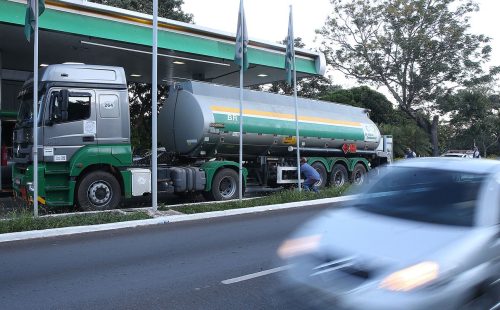 Mais de 80% dos estados aderem a subsídio a diesel importado