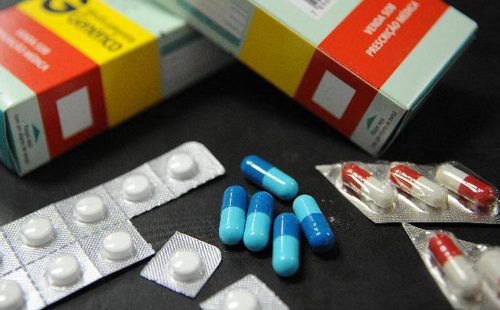Preços de medicamentos podem variar mais de 2.400% em farmácias de SP