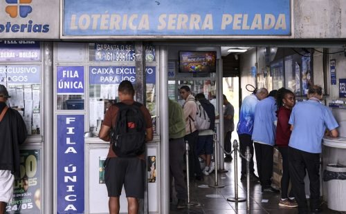 Mega-Sena sorteia prêmio de R$ 28 milhões neste domingo