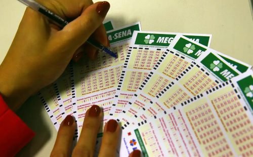 Mega-Sena acumula para R$ 82 milhões; confira os números sorteados