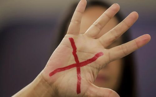 OMS: 840 milhões de mulheres no mundo foram alvo de violência