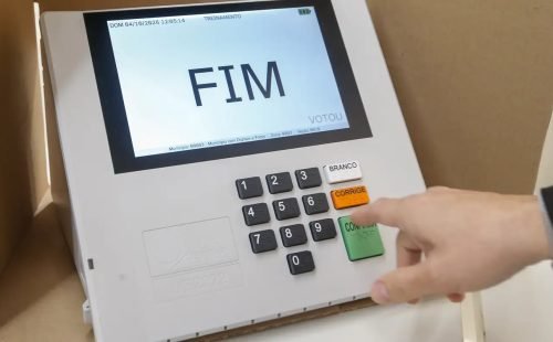 Voto em candidato irregular pode ser anulado, mesmo com nome na urna