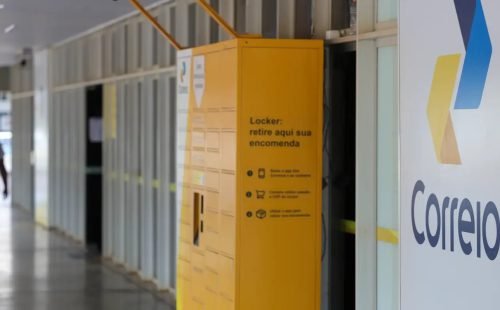 Após semana em greve, empregados dos Correios têm dissídio na segunda