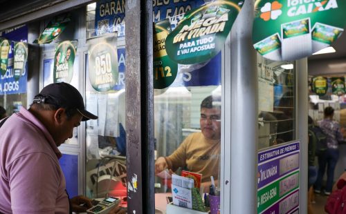 Mega-Sena acumula novamente e prêmio principal fica em R$ 75 milhões