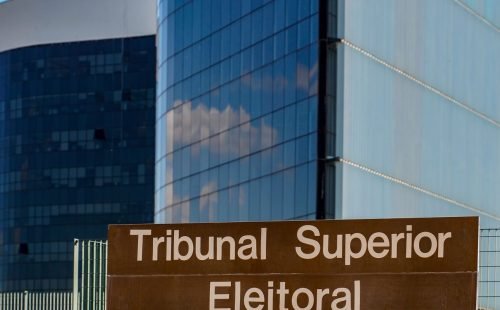 TSE recebeu mais de 50 mil denúncias de propaganda irregular