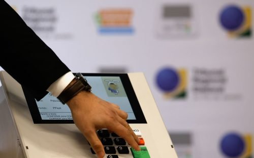 TRE-RJ define urnas que serão auditadas no segundo turno