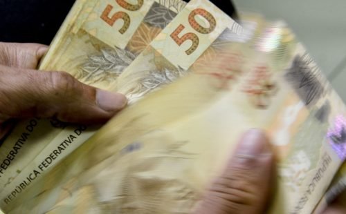 Portaria convoca instituições financeiras para 3ª fase do Desenrola