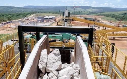 Minerais críticos e estratégicos empregam 129 mil pessoas no Brasil