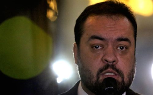 TSE retoma julgamento que pode levar à inelegibilidade de Castro